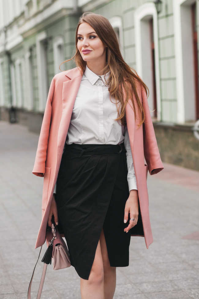 Pink white top